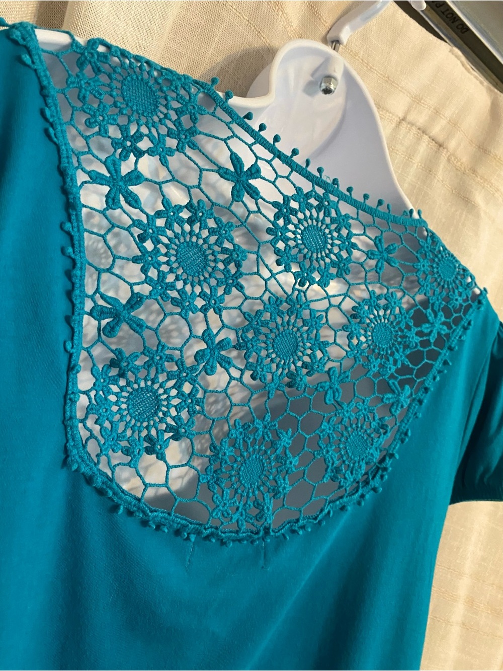 Vintage L.E.I. Crochet Lace Back Blouson Top Teal Smocked XL